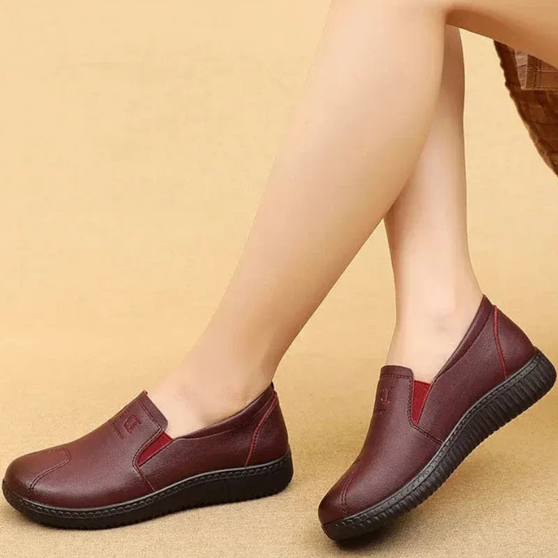 ELISE - Mocassins en cuir fendu à enfiler Confort Orthopédique