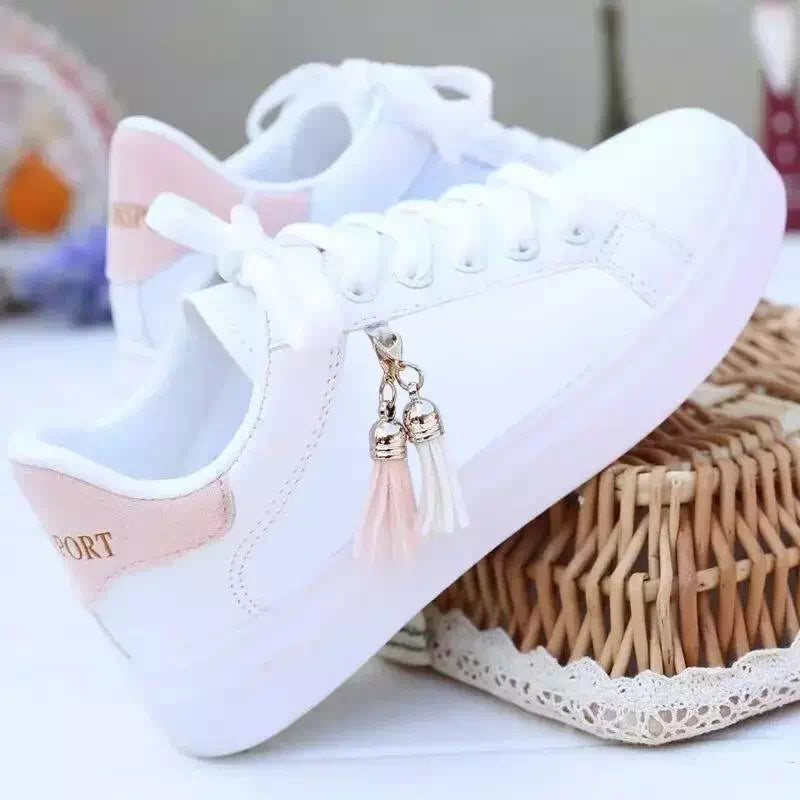 Zapatillas de lujo para mujer.