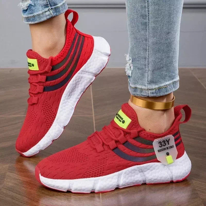 Sneaker rossa da donna